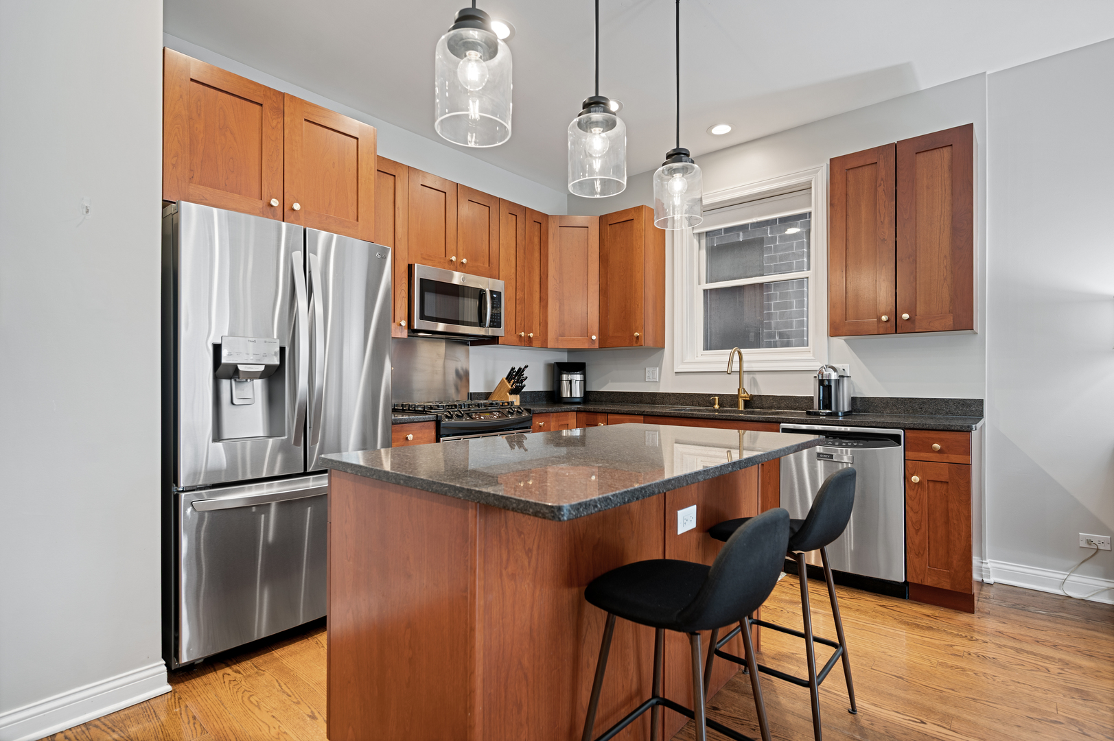 849 N Paulina Street 1