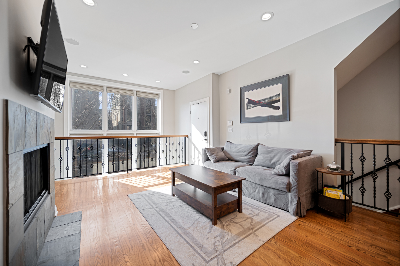 849 N Paulina Street 1