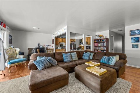 Tiny photo for 1052 Southbury Lane #B1, Wheeling, IL 60090 (MLS # 12556580)