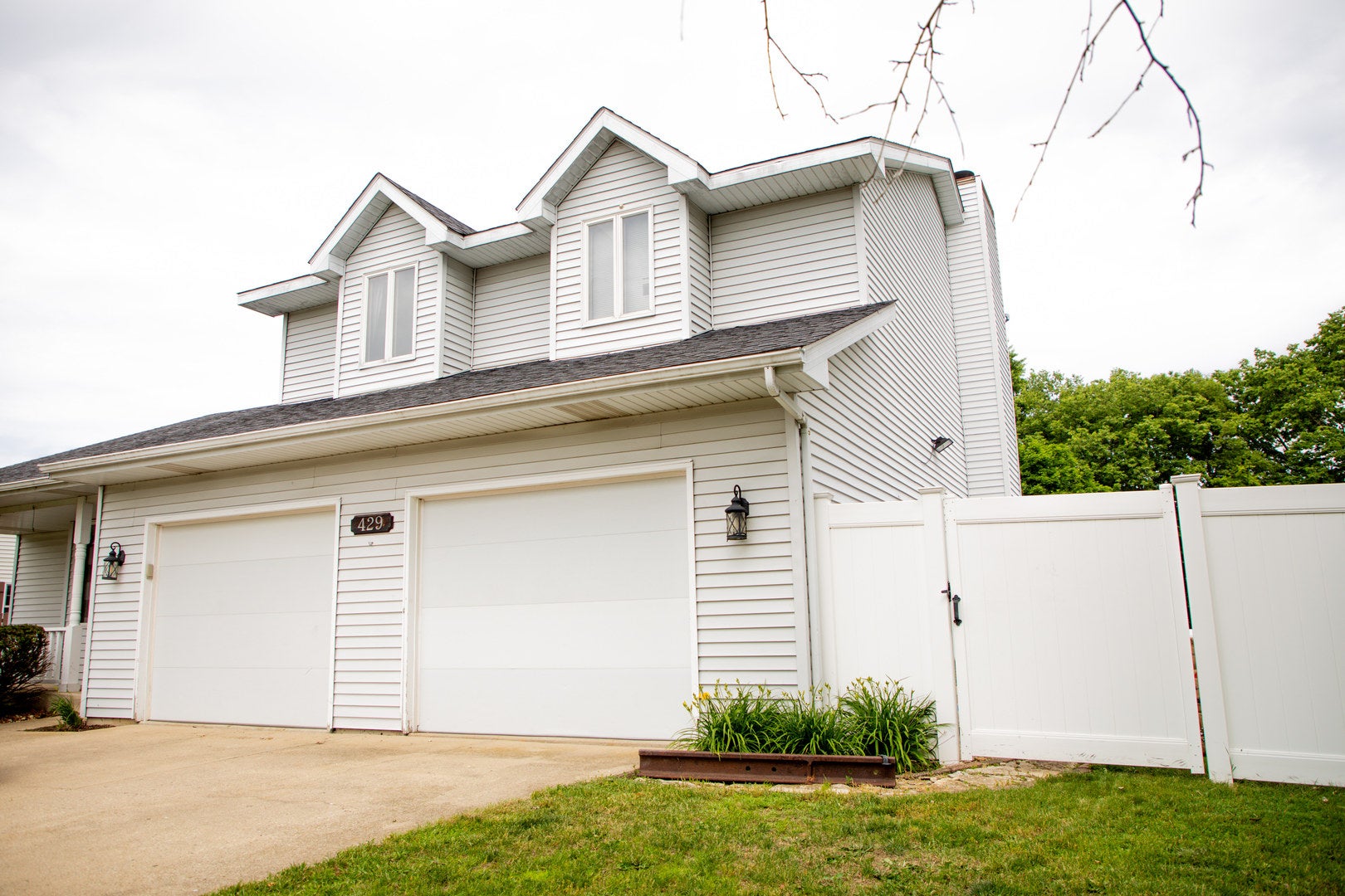 429 San Carlos Road