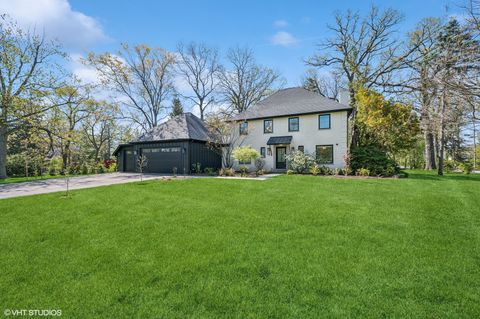 1933 Ridgewood Lane W Glenview IL 60025