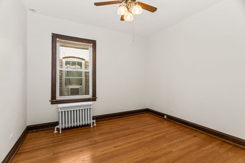 Tiny photo for 5038 W Nelson Street, Chicago, IL 60641 (MLS # 12423449)