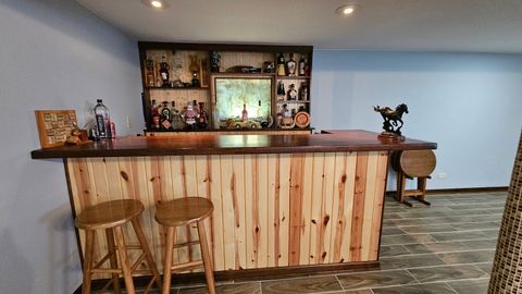 Tiny photo for 1208 N Walnut Avenue, Arlington Heights, IL 60004 (MLS # 12606003)