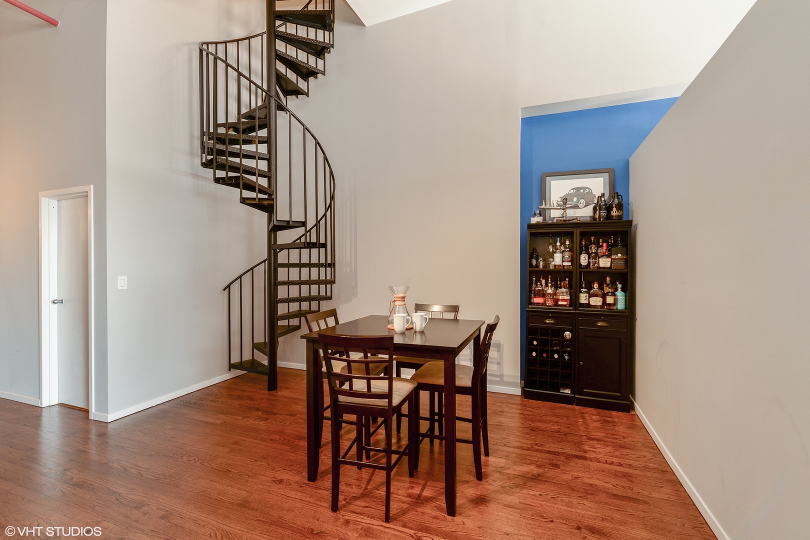 3151 N Lincoln Avenue 313