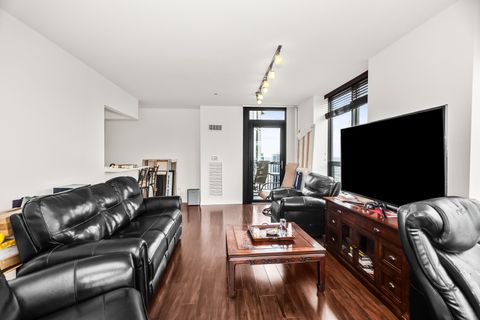 Tiny photo for 400 N La Salle Drive #4501, Chicago, IL 60654 (MLS # 12595312)
