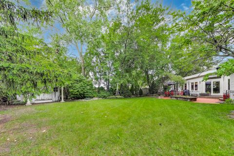 Tiny photo for 1821 E Boulder Drive, Mount Prospect, IL 60056 (MLS # 12452604)