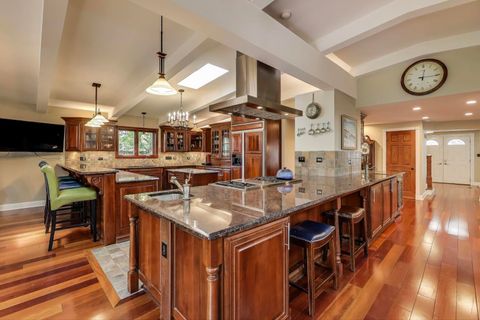 Tiny photo for 1821 E Boulder Drive, Mount Prospect, IL 60056 (MLS # 12452604)