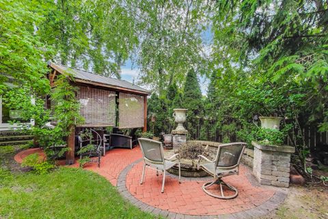 Tiny photo for 1821 E Boulder Drive, Mount Prospect, IL 60056 (MLS # 12452604)