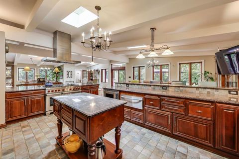 Tiny photo for 1821 E Boulder Drive, Mount Prospect, IL 60056 (MLS # 12452604)