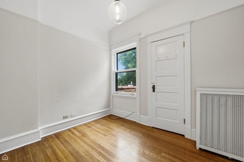 Tiny photo for 5801 S Blackstone Avenue, Chicago, IL 60637 (MLS # 12714609)