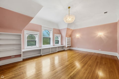 Tiny photo for 5801 S Blackstone Avenue, Chicago, IL 60637 (MLS # 12714609)