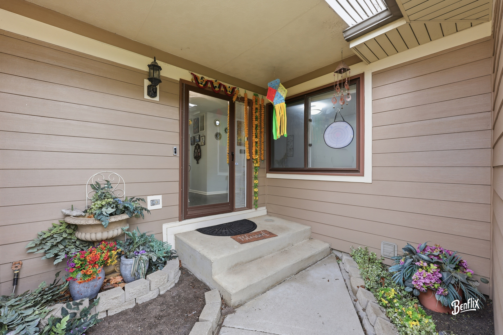 400 Bluebird Lane