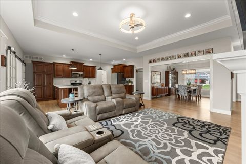 Tiny photo for 1207 Morningside Lane, Mahomet, IL 61853 (MLS # 12620920)