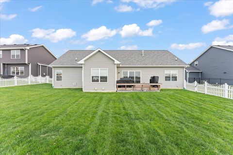 Tiny photo for 1207 Morningside Lane, Mahomet, IL 61853 (MLS # 12620920)