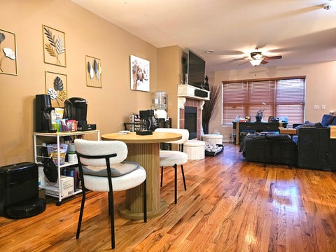 Tiny photo for 3951 W Ainslie Street #10, Chicago, IL 60625 (MLS # 12796168)