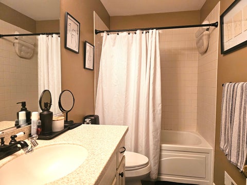 Tiny photo for 3951 W Ainslie Street #10, Chicago, IL 60625 (MLS # 12796168)
