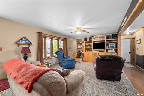 Tiny photo for 13109 83RD Avenue, Blue Grass, IA 52726 (MLS # QC4267534)