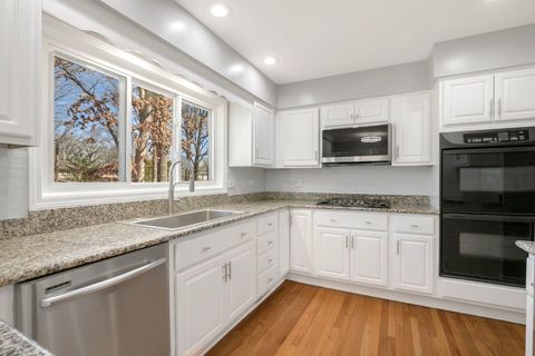 Tiny photo for 104 E Louis Avenue, Lake Forest, IL 60045 (MLS # 12617487)