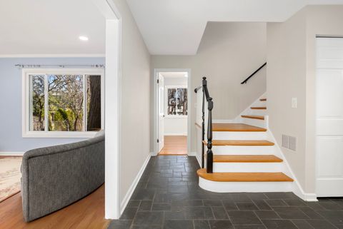 Tiny photo for 104 E Louis Avenue, Lake Forest, IL 60045 (MLS # 12617487)
