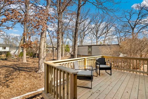 Tiny photo for 104 E Louis Avenue, Lake Forest, IL 60045 (MLS # 12617487)
