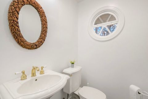 Tiny photo for 104 E Louis Avenue, Lake Forest, IL 60045 (MLS # 12617487)