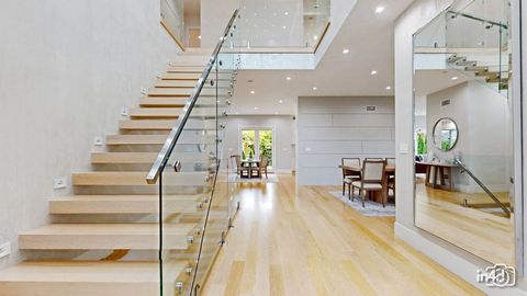 Tiny photo for 6644 N Knox Avenue, Lincolnwood, IL 60712 (MLS # 12526336)