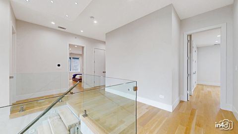 Tiny photo for 6644 N Knox Avenue, Lincolnwood, IL 60712 (MLS # 12526336)