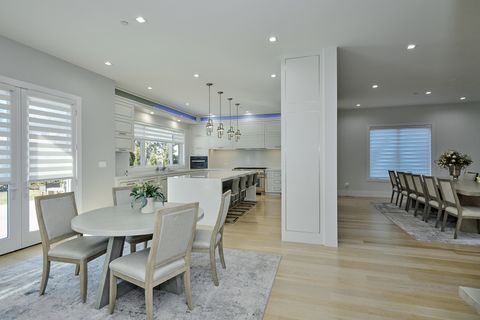 Tiny photo for 6644 N Knox Avenue, Lincolnwood, IL 60712 (MLS # 12526336)