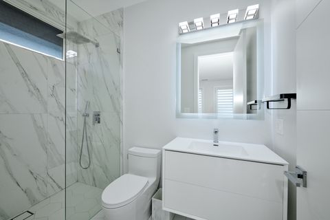 Tiny photo for 6644 N Knox Avenue, Lincolnwood, IL 60712 (MLS # 12526336)