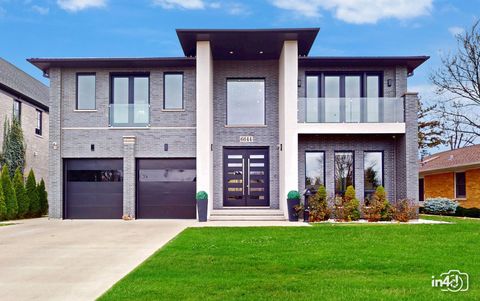 6644 N Knox Avenue Lincolnwood IL 60712