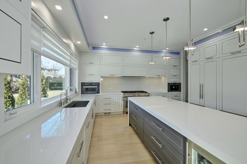 Tiny photo for 6644 N Knox Avenue, Lincolnwood, IL 60712 (MLS # 12526336)