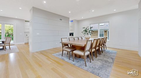 Tiny photo for 6644 N Knox Avenue, Lincolnwood, IL 60712 (MLS # 12526336)