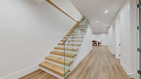 Tiny photo for 6644 N Knox Avenue, Lincolnwood, IL 60712 (MLS # 12526336)