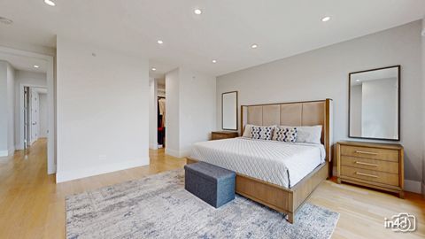 Tiny photo for 6644 N Knox Avenue, Lincolnwood, IL 60712 (MLS # 12526336)