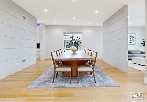 Tiny photo for 6644 N Knox Avenue, Lincolnwood, IL 60712 (MLS # 12526336)