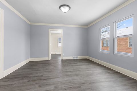 Tiny photo for 1519 13th Street, Rockford, IL 61104 (MLS # 12527040)