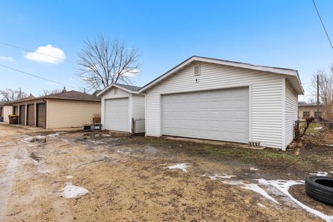 Tiny photo for 1519 13th Street, Rockford, IL 61104 (MLS # 12527040)