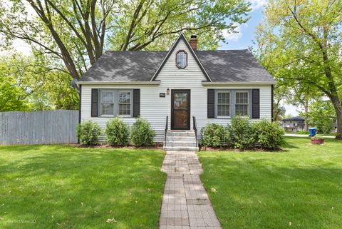 990 Magnolia Avenue Gurnee IL 60031