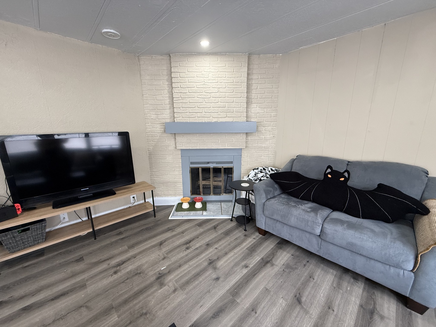 325 Pleasant Terrace