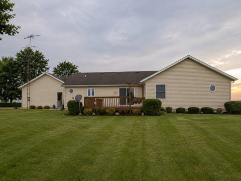 Tiny photo for 2930 N 1200 E. Road, Clifton, IL 60927 (MLS # 12701909)
