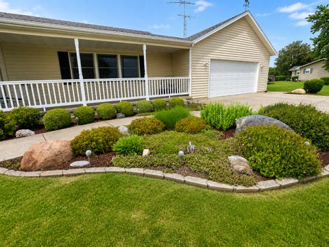 Tiny photo for 2930 N 1200 E. Road, Clifton, IL 60927 (MLS # 12701909)