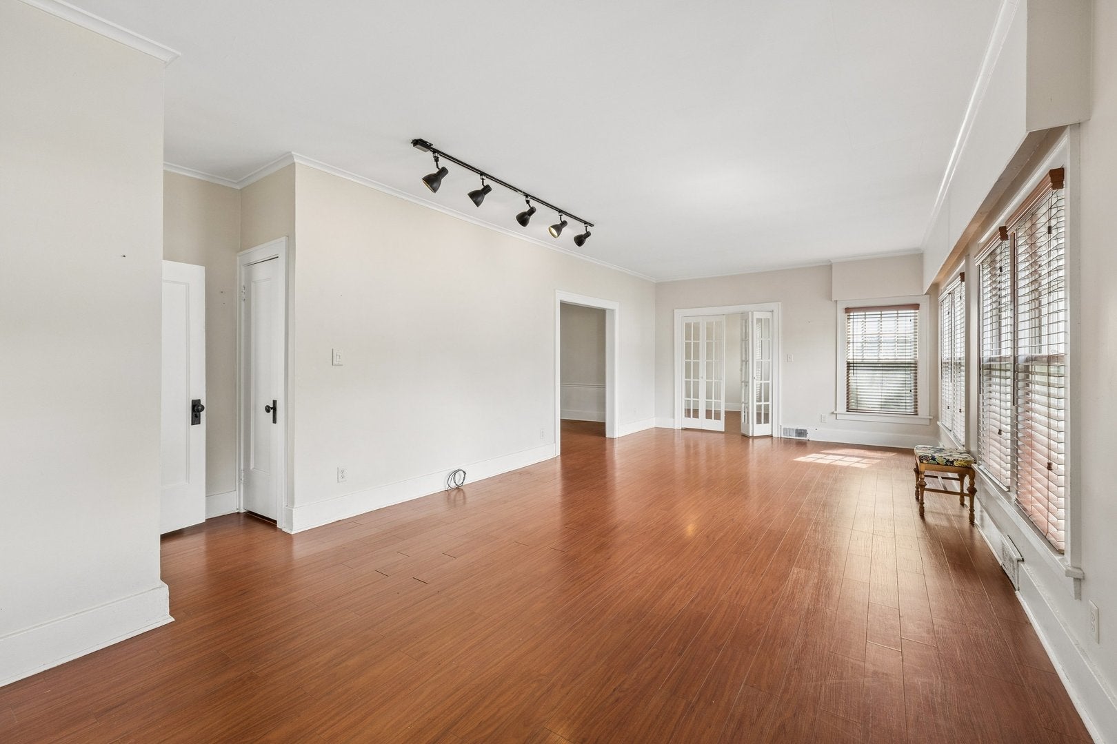 2509 Pershing Avenue