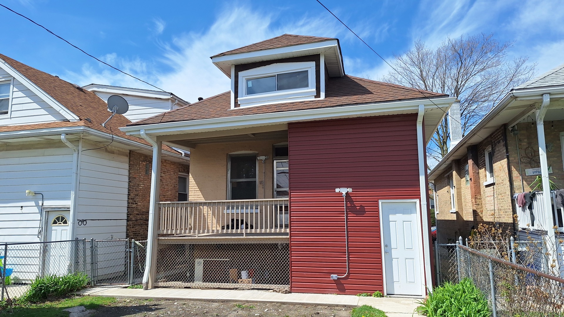 2419 S Lombard Avenue