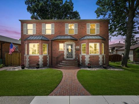 Tiny photo for 5622 S Oak Park Avenue, Chicago, IL 60638 (MLS # 12408237)