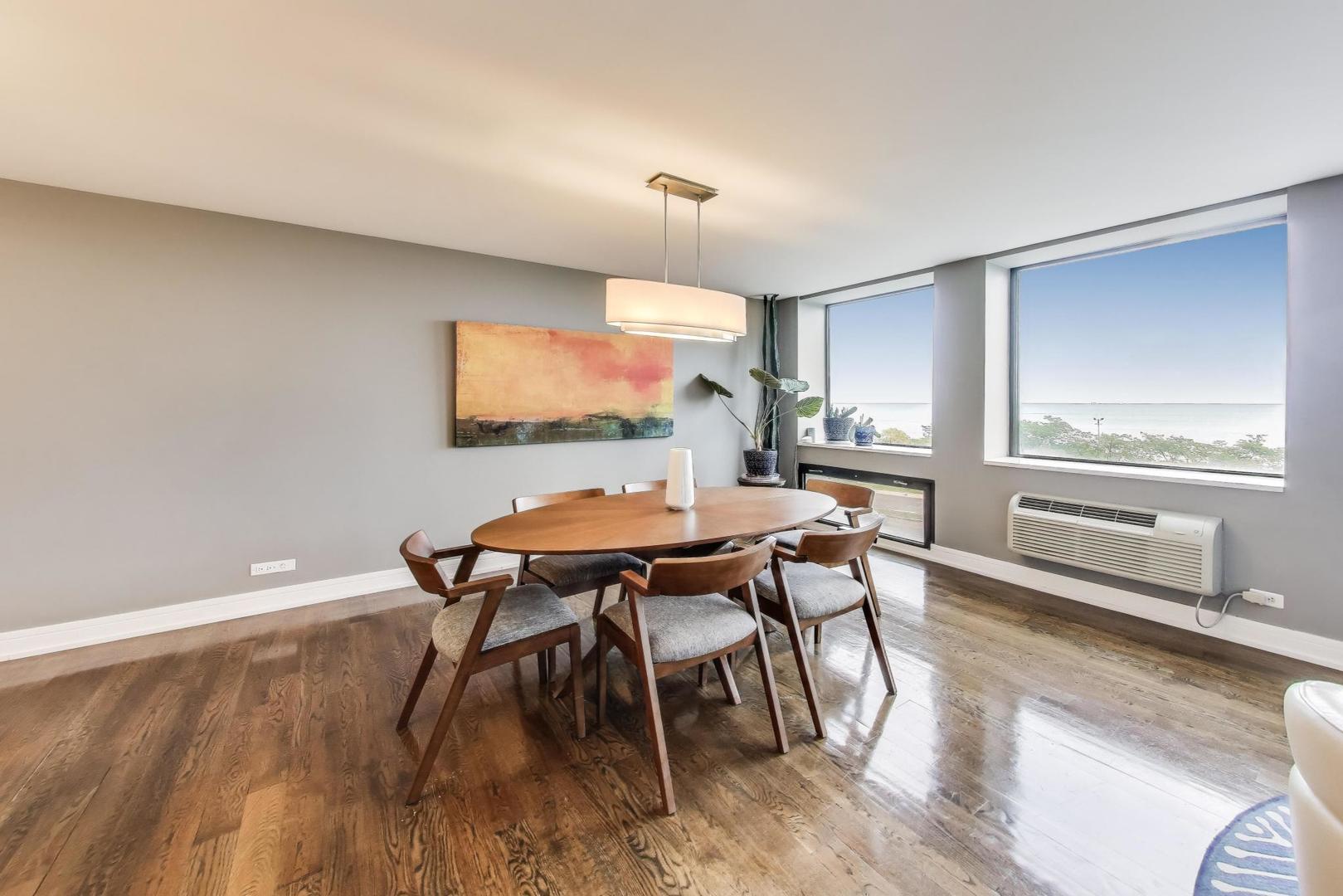 1110 N Lake Shore Drive 3N