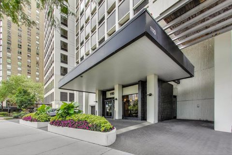 Tiny photo for 1110 N Lake Shore Drive #3N, Chicago, IL 60611 (MLS # 12495736)