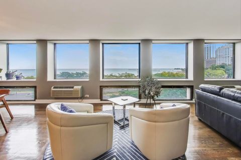 Tiny photo for 1110 N Lake Shore Drive #3N, Chicago, IL 60611 (MLS # 12495736)