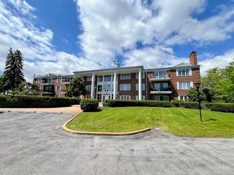 Tiny photo for 3439 VOLLMER Road #108, Flossmoor, IL 60422 (MLS # 12648394)