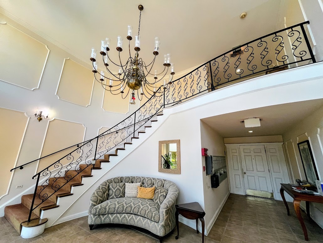 3439 VOLLMER Road 108