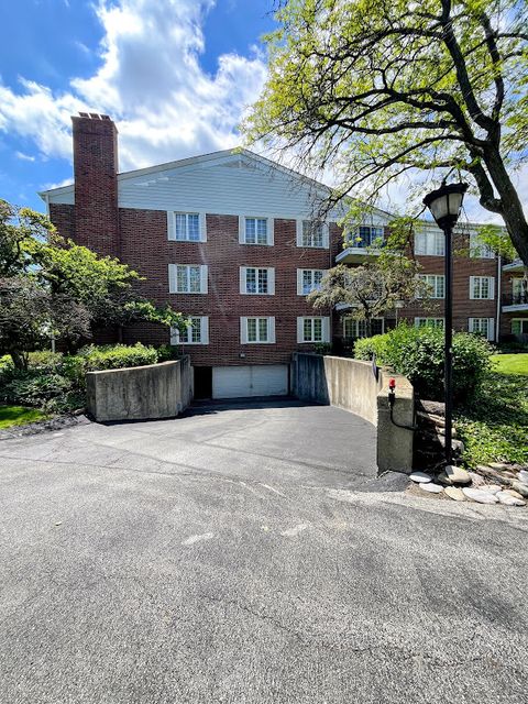Tiny photo for 3439 VOLLMER Road #108, Flossmoor, IL 60422 (MLS # 12648394)